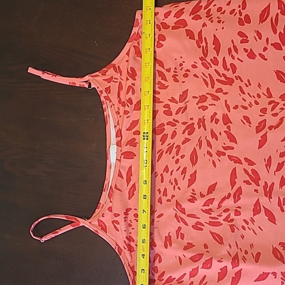 Cabi pinkred Cami abstract summer top excellent preloved condition adjust straps - Picture 6 of 10